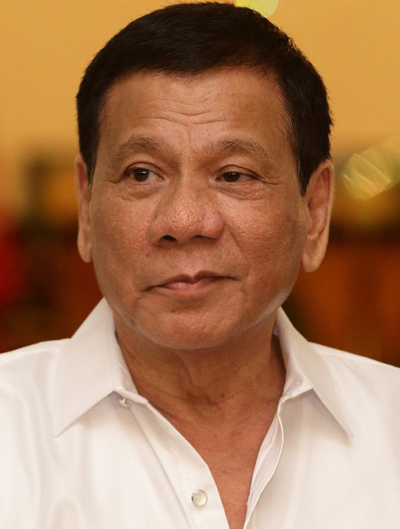 Cuộc chiến chống ma túy của Tổng thống Philippines Rodrigo Duterte cũng đã chứng kiến 5.000 người thiệt mạng kể từ 1/7 vừa qua. Họ thường là những người bị cảnh sát bắt gặp dùng ma túy trên phố nhưng lại có hành động kháng cự.