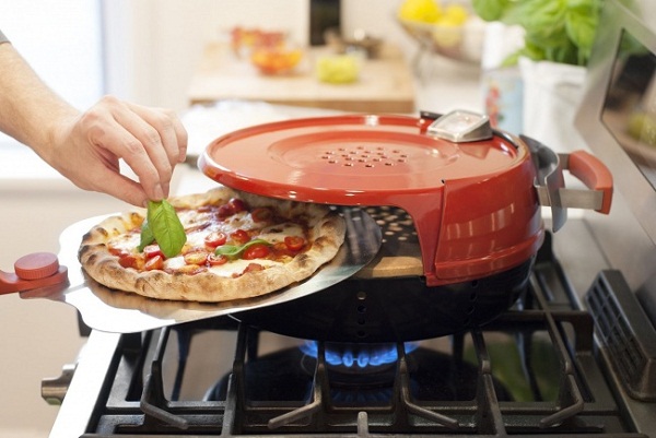 Với chiếc lò nướng mini này, bạn có thể ăn pizza mà không cần ra tiệm.
