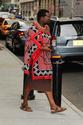 
Vua Mswati ở New York.
