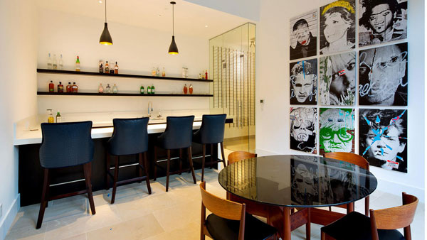 Quầy bar phong c&aacute;ch.