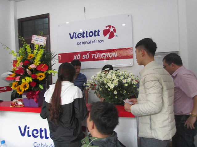 
Một địa điểm bán vé số Vietlott tại Hà Nội. Ảnh: Ngọc Thi
