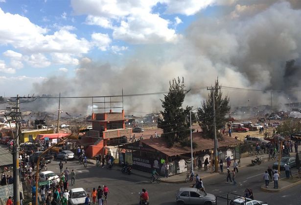 
Có ít nhất 60 người bị thương vong tại vụ nổ pháo hoa ở San Pablito.
