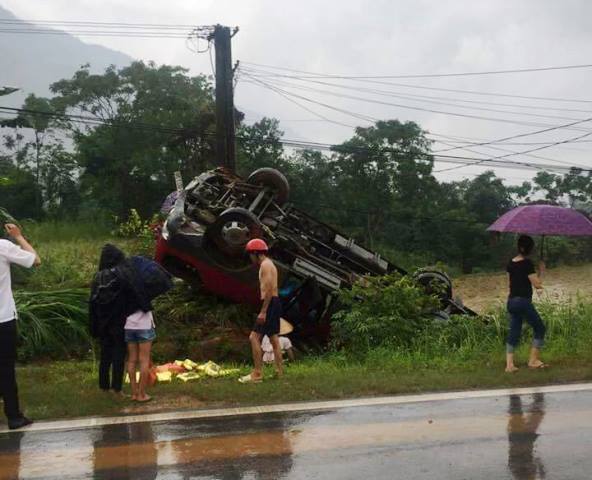 
Rất may mắn, các hành khách chỉ bị thương nhẹ.
