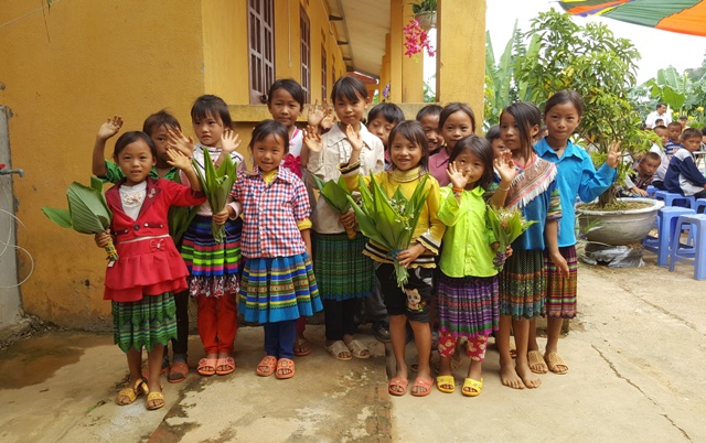 
100% học sinh trường PTDTBT Tiểu học Hoàng Thu Phố (Bắc Hà - Lào Cai) là người dân tộc Mông. Ảnh: Cao Tuân
