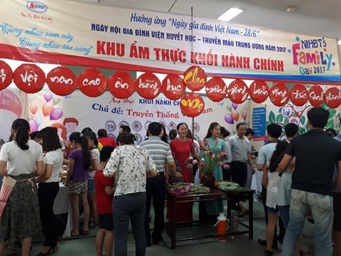 
Ngày hội thu hút nhiều gia đình tham gia
