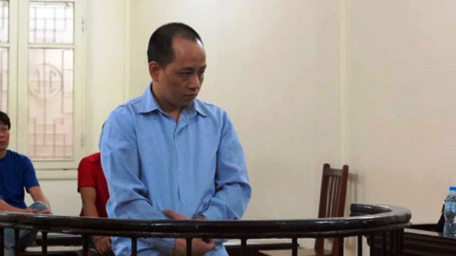 
Siêu trộm Trần Quang Mạnh ô tô tại tòa.

