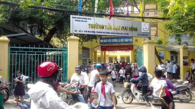
Trường Tiểu học Mai Động - một trong những nơi đối tượng Nguyễn Việt Hoàng có hành vi dâm ô với các bé gái. Ảnh: PV
