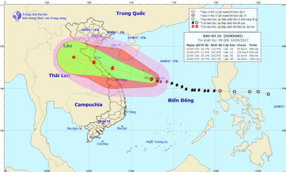 Vị trí và đường đi của bão số 10 lúc 9h sáng. Ảnh: NCHMF