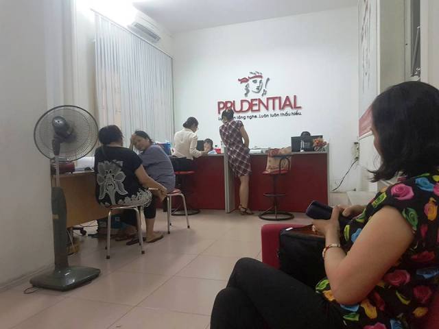 Văn phòng tổng đại lý Prudential Số 877 đường Hồng Hà, phường Chương Dương, quận Hoàn Kiếm, TP. Hà Nội - Nơi đại lý Trịnh Thị Hiếu đang trực tiếp làm việc. Ảnh: Tác giả