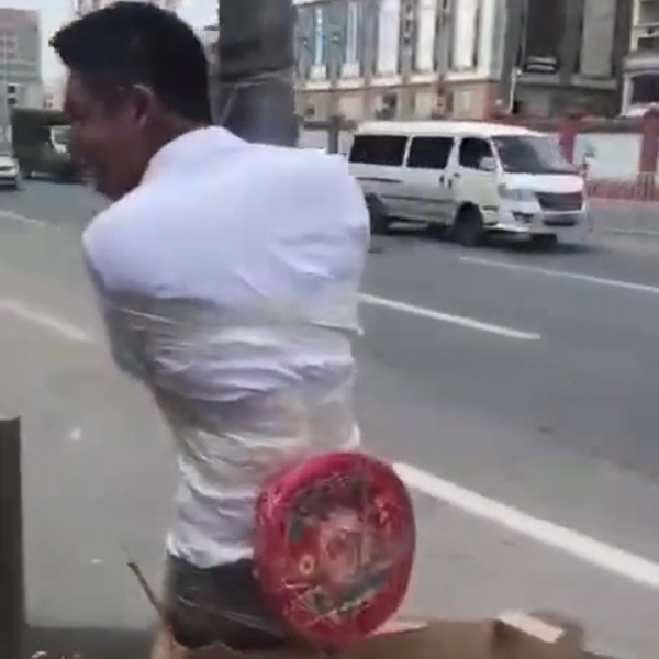 
Ch&uacute; rể bị tr&oacute;i khiến dư luận dậy s&oacute;ng.
