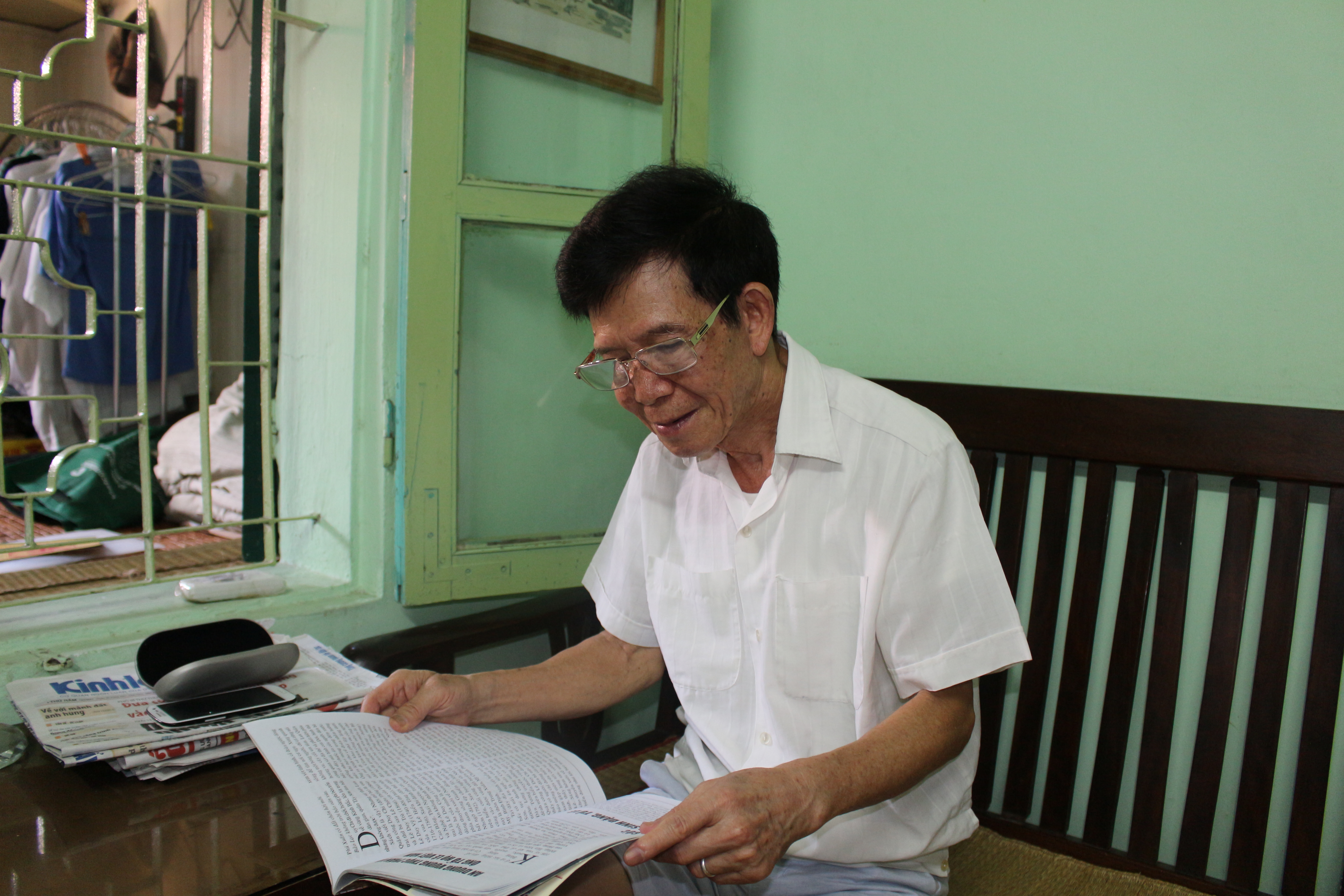 Họa sỹ thương binh Lê Đức Tuấn. Ảnh: TG