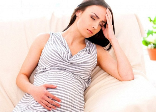 Các chuyên gia khuyến cáo, sinh hoạt điều độ, giảm căng thẳng, lo âu sẽ hạn chế tình trạng mất ngủ khi mang thai. Ảnh minh họa