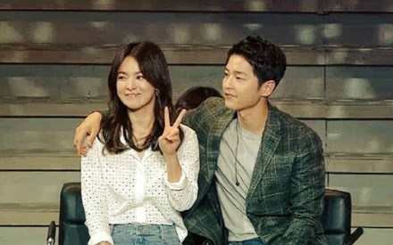 Sáng nay, các phương tiện truyền thông xứ Hàn đã đồng loạt đưa tin về việc Song Joong Ki và Song Hye Kyo kết hôn vào tháng 10.