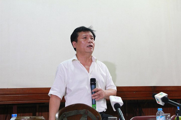
Đại gia Nguyễn Thủy Nguyên gọi diễn viên Quốc Tuấn là Chí Phèo.
