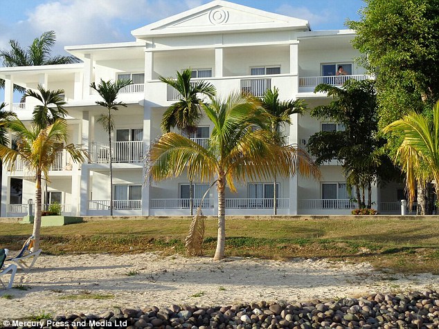 
Khách sạn 5 sao ở Jamaica - nơi người phụ nữ chọn làm điểm đến cho kì nghỉ của mình
