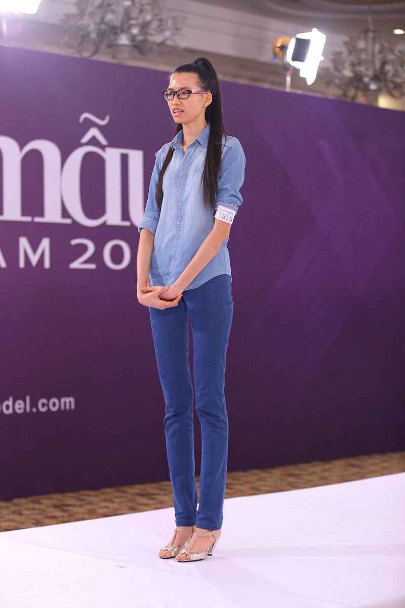 Lương Thị Hồng Xuân đã từng trở thành tâm điểm của vòng casting tại Vietnam’s Next Top Model mùa 2015 với chiều cao khủng 1,9m
