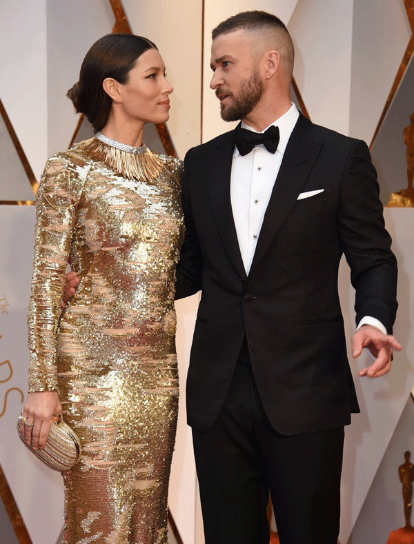 
Justin Timberlake và Jessica Biel nồng nàn bên nhau trong Lễ trao giải Oscar 2017.
