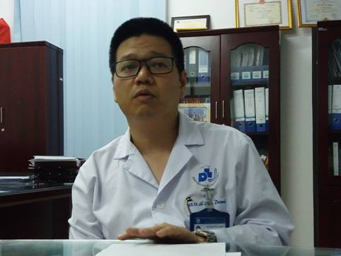 
TS Lê Hữu Doanh - Phó gíam đốc Bệnh viện da liễu Trung ương
