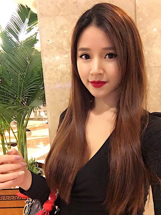 Ngoại hình sang chảnh khác lạ của Midu khiến nhiều người không nhận ra. FBNV
