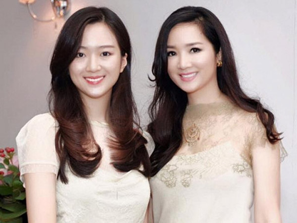 Năm 21 tuổi, Giáng My mới dám thoải mái khoe con với truyền thông.
