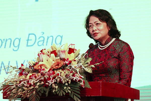 
Phó Chủ tịch Nước Đặng Thị Ngọc Thịnh phát biểu ý kiến chỉ đạo tại Lễ mít tinh.
