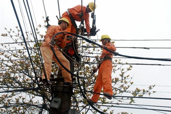 
EVN Hà Nội khẳng định không cắt điện trong cao điểm nắng nóng.
