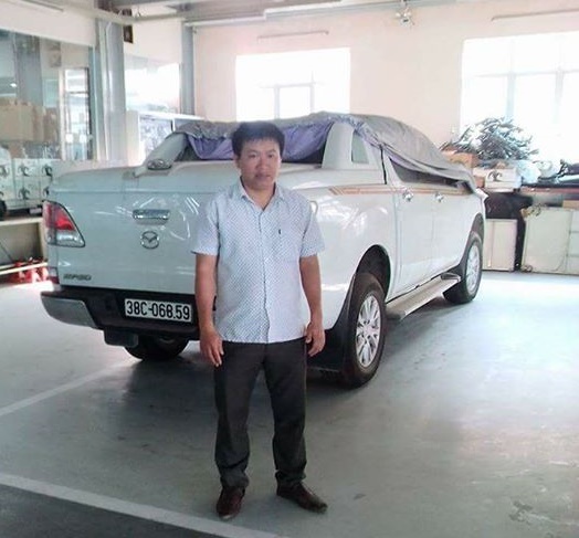 
Anh Phan Văn Thông đã được Thaco Trường Hải chấp thuận thay mới lốc máy và bảo hành xe miễn phí.
