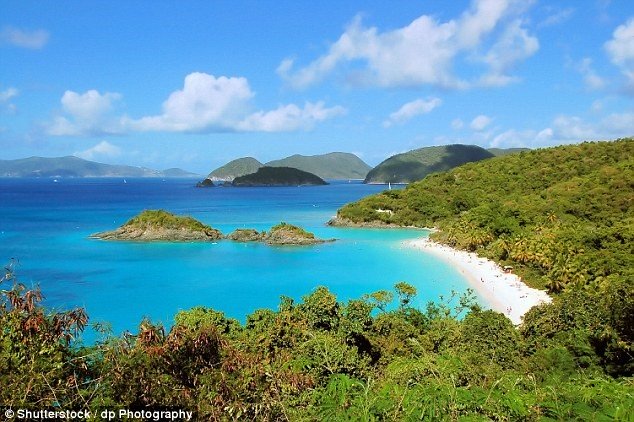 Quần đảo Virgin thuộc Mỹ là thiên đường của những du khách ưa thích các môn thể thao dưới nước. Ảnh: Shutterstock/dp Photography.