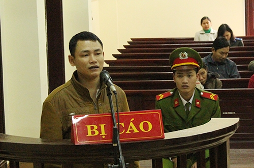 Huy&ecirc;n tại phi&ecirc;n to&agrave;. Ảnh: CH