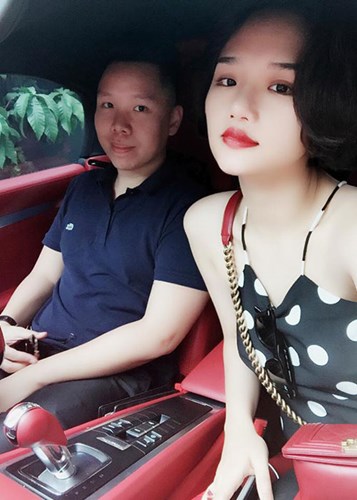 
Miu Lê không ngần ngại đăng ảnh tình cảm với bạn trai trên trang cá nhân
