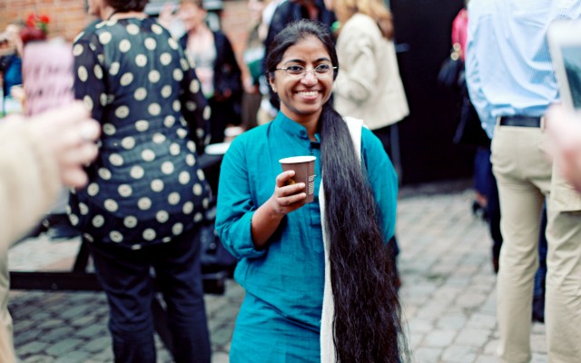 Krishnan từng là nạn nhân của một vụ cưỡng hiếp tập thể khi mới 15 tuổi.