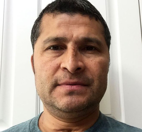 
Alcides Moreno hiện 46 tuổi.

