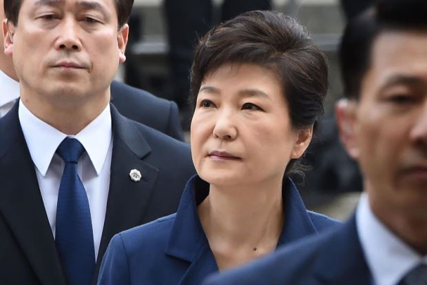 
Cựu tổng thống Park Geun Hye bị tòa án ra lệnh bắt giữ hôm 31/3 và hiện ở Trung tâm giam giữ Seoul, thành phố Uiwang, tỉnh Gyeonggi, phía nam thủ đô Seoul, Hàn Quốc. Ảnh: AFP.
