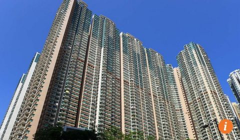 
T&ograve;a chung cư nơi hai mẹ con nhảy xuống.
