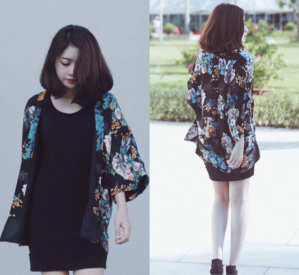 
Trông bạn thật phong cách khi mix váy liền đen cùng áo khoác kimono hoa

