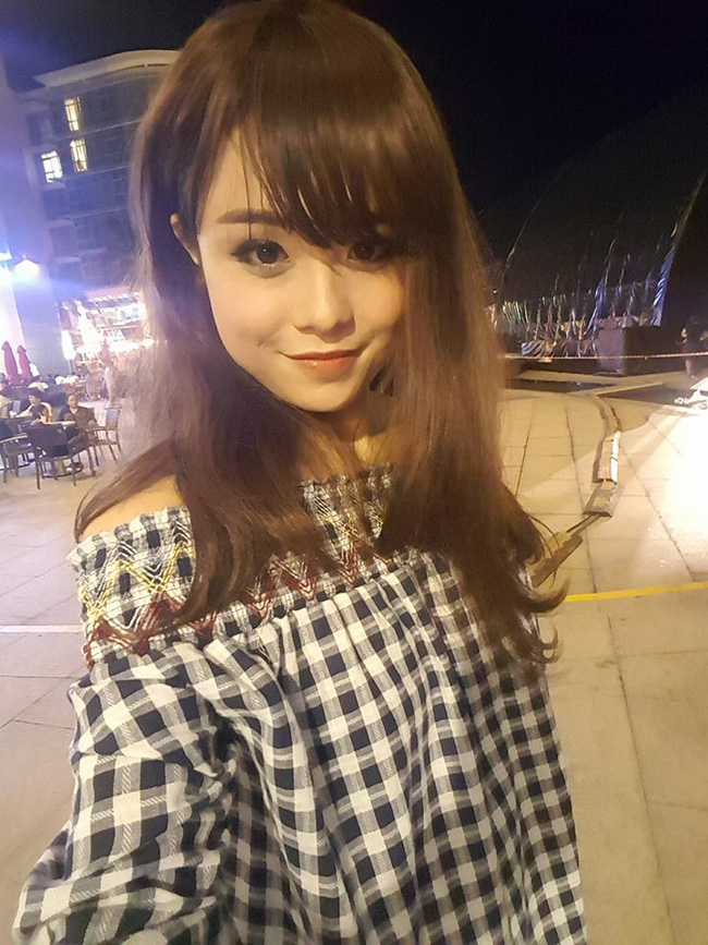 Thái Trinh hiện tại với gương mặt cùng đường nét thẩm mỹ đã bớt sưng và ổn định. Cô chỉ chỉnh mũi và cắt mí mắt thôi nhưng dường như cả khuôn mặt lột xác hoàn toàn.