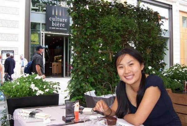 
Nữ tiến sĩ 32 tuổi qua đời vì bệnh ung thư đã để lại tâm thư khiến nhiều người thức tỉnh.
