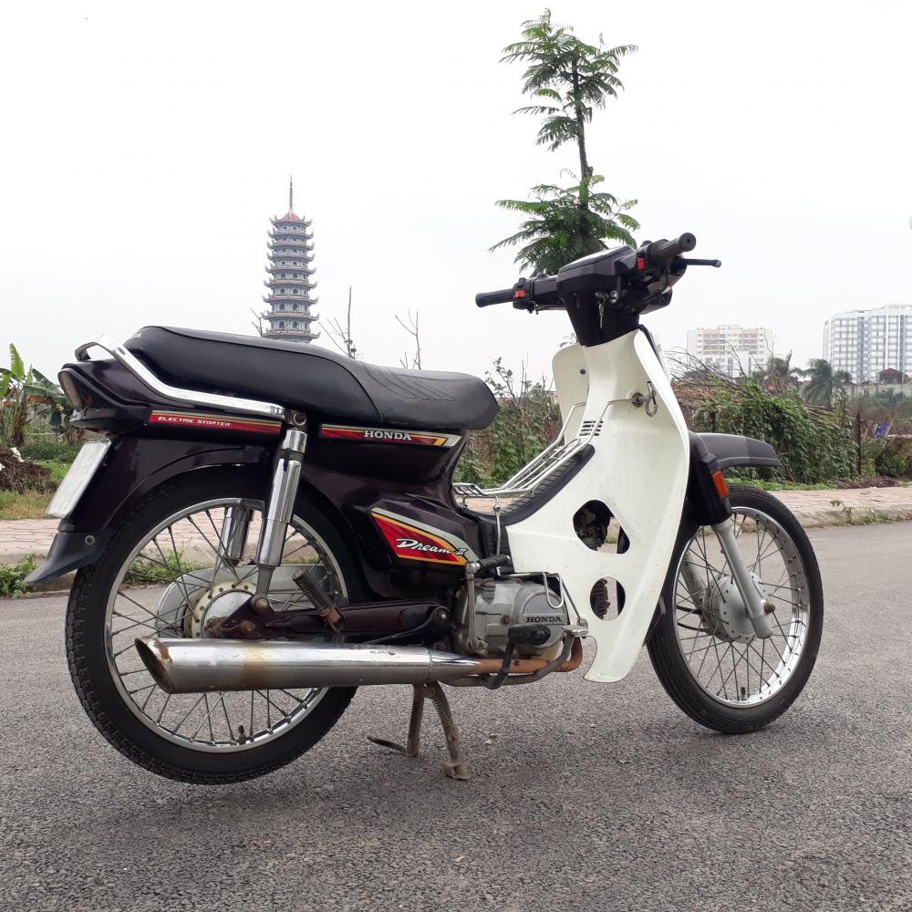 CHOÁNG Honda Dream Thái 1995 còn nguyên bản giá sốc 320 triệu đồng