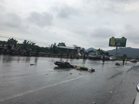 Hiện trường vụ tai nạn thương t&acirc;m