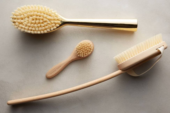 Mỗi loại bàn chải phù hợp với từng vùng da cơ thể (Ảnh: Internet)