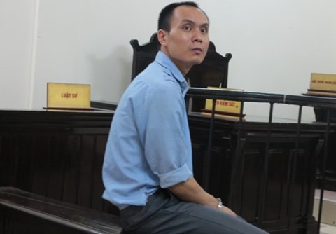 
Lê Hồng Quang tại phiên tòa
