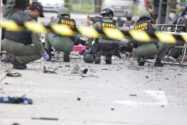 
Miền nam Th&aacute;i Lan thường xuy&ecirc;n hứng chịu c&aacute;c vụ đ&aacute;nh bom ven đường. (Ảnh: Straits Times)
