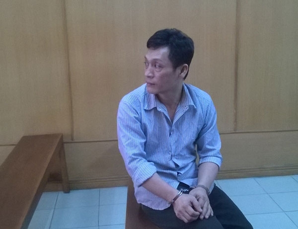 
Trần T&uacute; Uy&ecirc;n tại t&ograve;a
