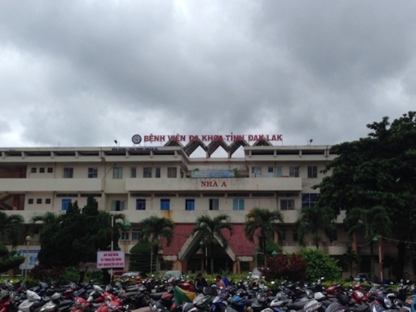  Bệnh viện Đa khoa tỉnh Lắk nơi cháu Kh. đang điều trị 
