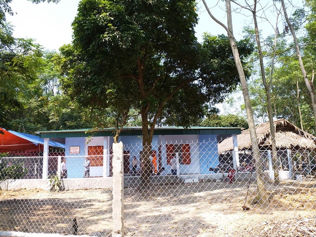 Ng&ocirc;i nh&agrave; mới của mẹ con b&agrave; Lực giờ đ&acirc;y khang trang hơn.