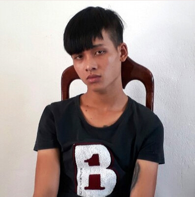 Ngày 28/8, Dũng được bàn giao cho Công an tỉnh Thanh Hóa để điều tra. Ảnh: C.A.