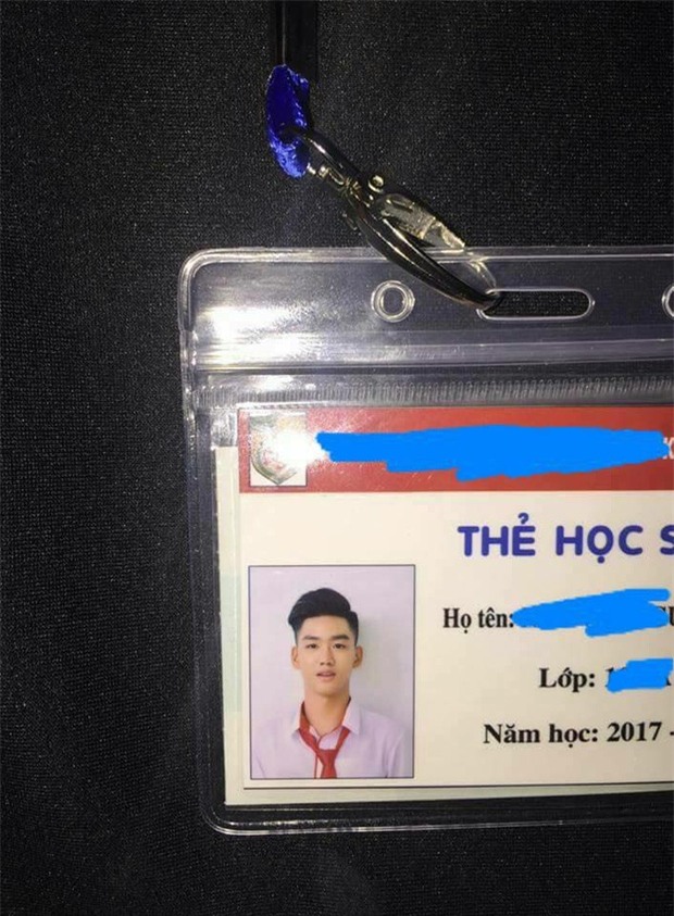 Ảnh thẻ của Nguyên Hạo đang được chú ý.