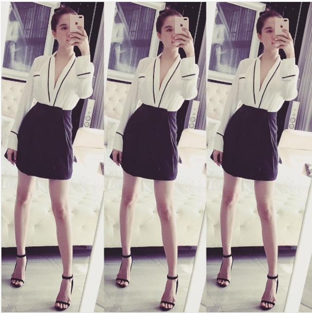 Có khi là xăng đan thanh lịch.