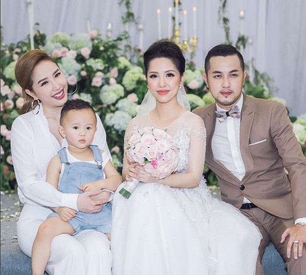 Trang Pilla kết hôn cùng Thế Bảo, anh trai của nữ ca sĩ Bảo Thy.