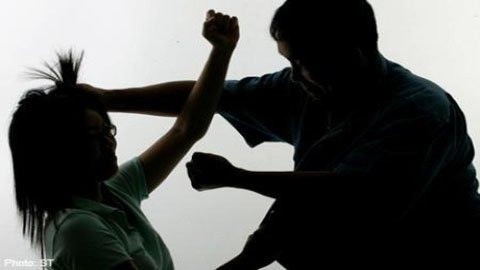 Lý Xán đã nhịn nhục những trận đòn của chồng suốt 30 năm. (Ảnh minh họa).